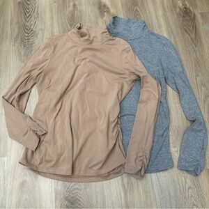 New Directions Maternity Tan and Gray Turtleneck Bundle size M